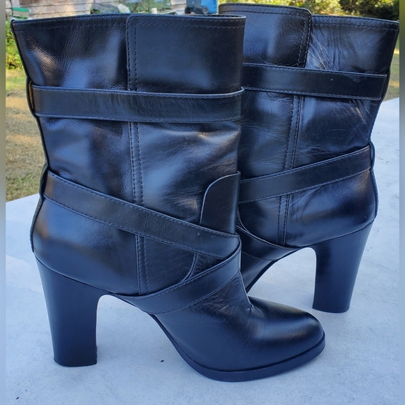 Pour La Victoire Roslin Buckled-Wrap Leather Boots. Women's Size 9½ - Picture 6 of 8